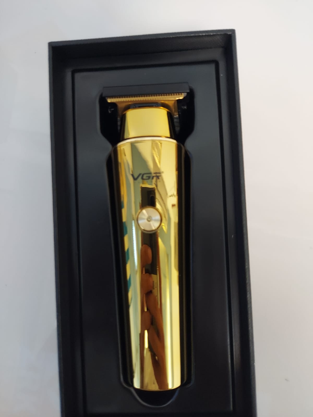Imported VGR V-937 and V-947  Professional Electric Hair Trimmer Cordless Beard & Hair Clipper For Men Hair Cutter Machine