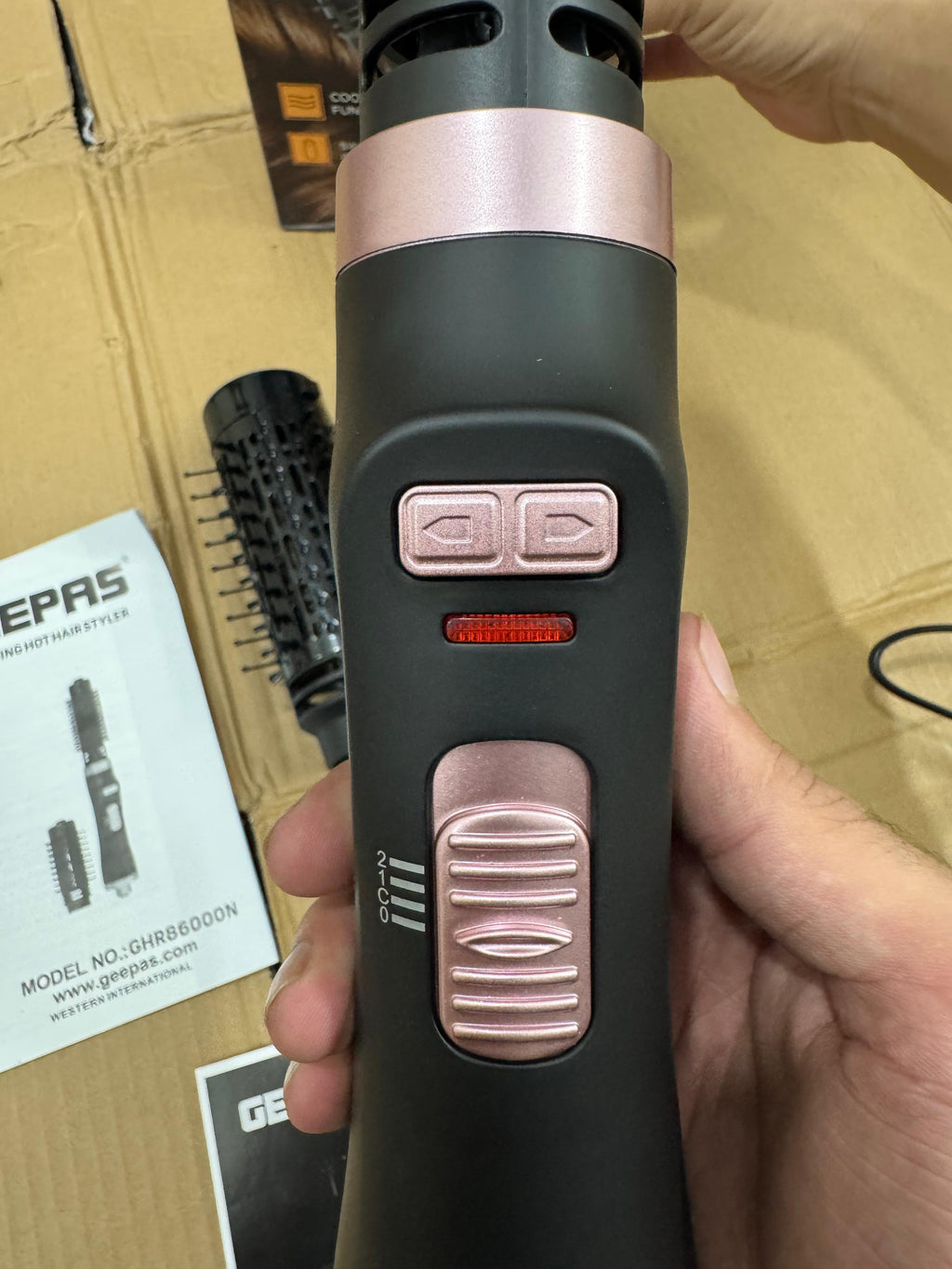 Geepas Rotating Hot Hair Styler GHR 86000N